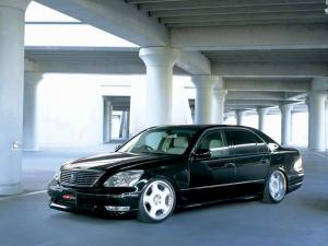artisan_spirits_toyota_celsior_1.jpg