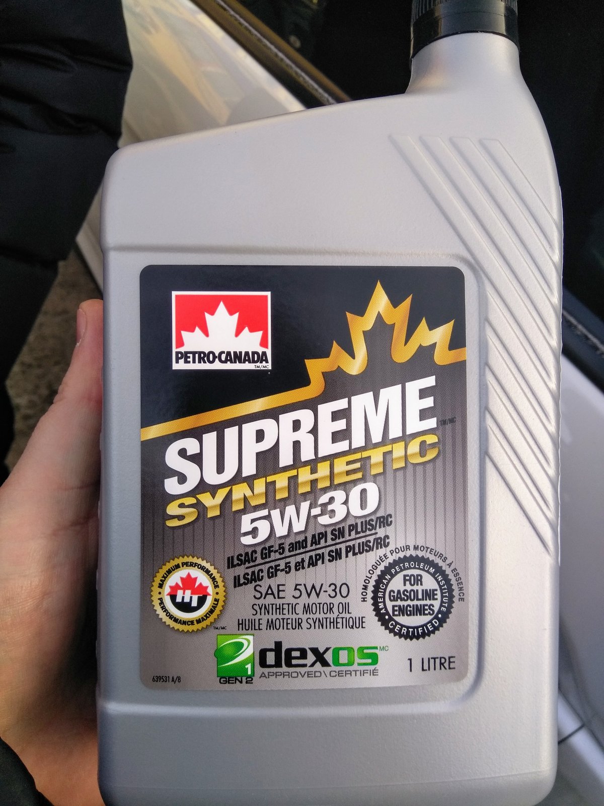 Petro canada supreme synthetic 5w30. Supreme Synthetic 5w-30. Петроканада масла 5w30. Масло Петро Канада Инфинити.